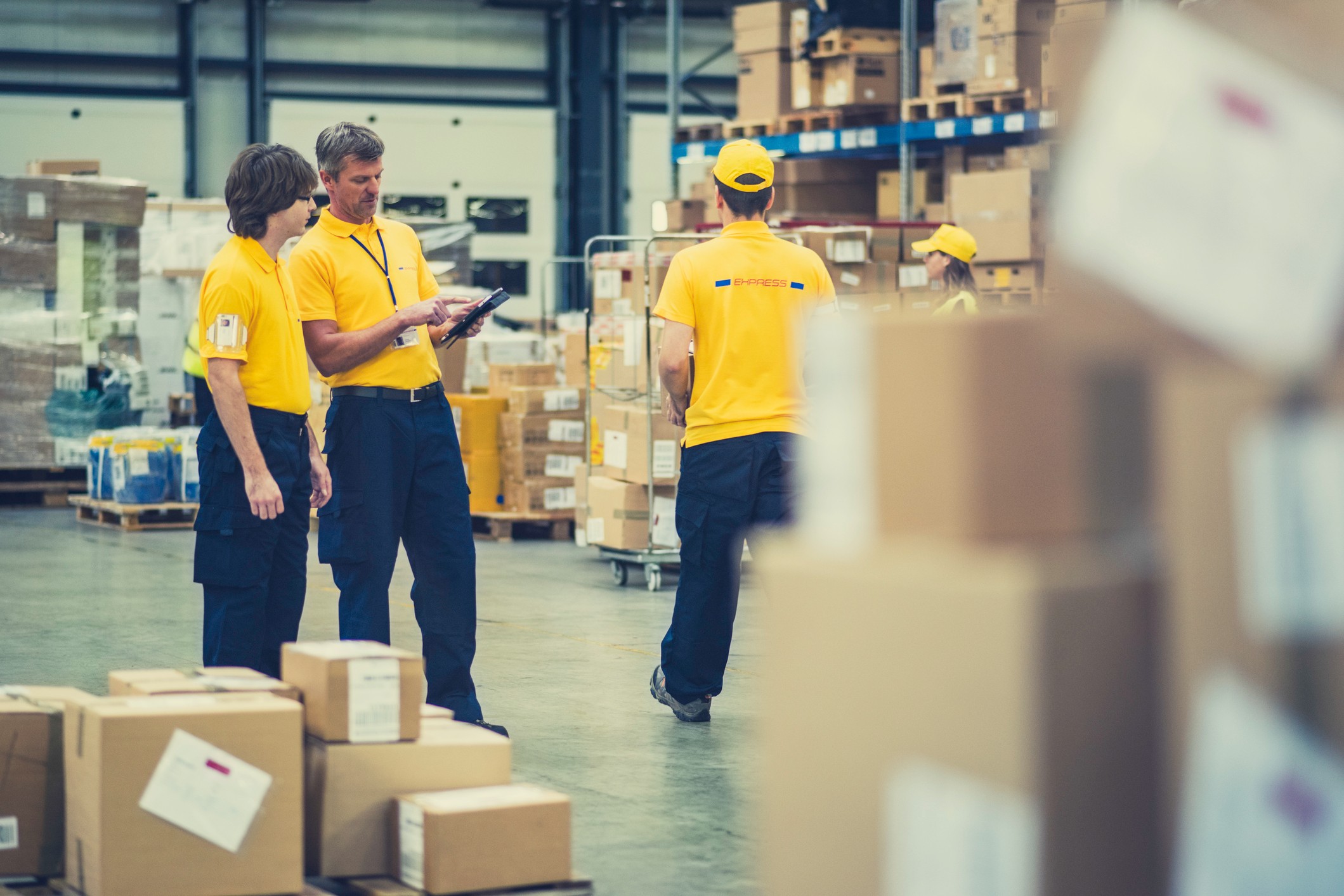 How Much Do Supply Chain Managers Get Paid