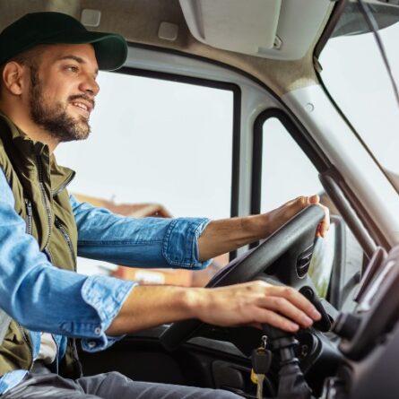 4 dicas de como lidar com a falta de motoristas no mercado